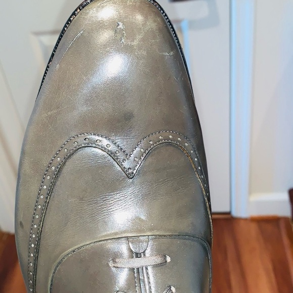 R Benedetto leather Wingtip Oxford. - Picture 10 of 14